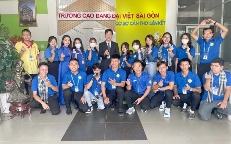 Nhật Ký Mùa Hè Xanh 2023 – Hành Trình Của Sinh Viên Đại Việt Cần Thơ