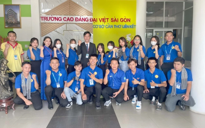 Nhật Ký Mùa Hè Xanh 2023 – Hành Trình Của Sinh Viên Đại Việt Cần Thơ