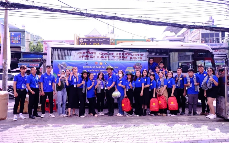 Nhật Ký Mùa Hè Xanh 2023 – Hành Trình Của Sinh Viên Đại Việt Cần Thơ