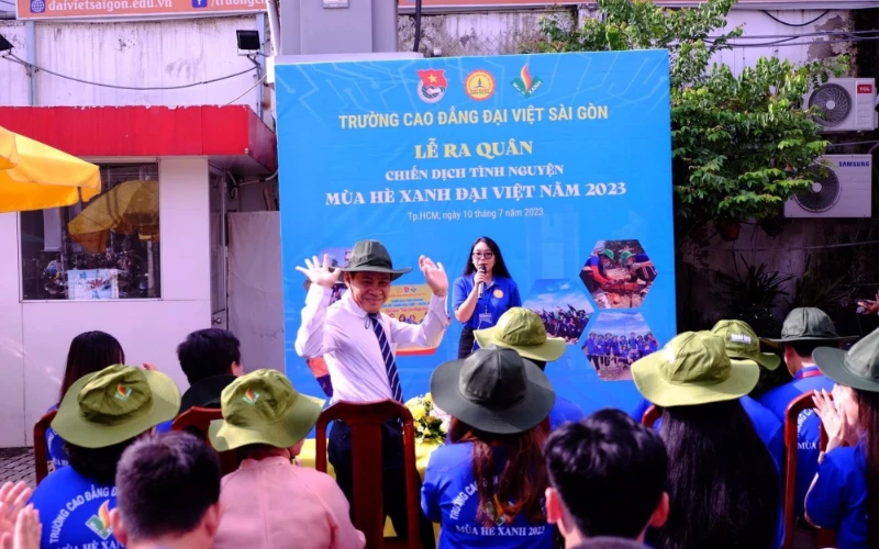 Nhật Ký Mùa Hè Xanh 2023 – Hành Trình Của Sinh Viên Đại Việt Cần Thơ