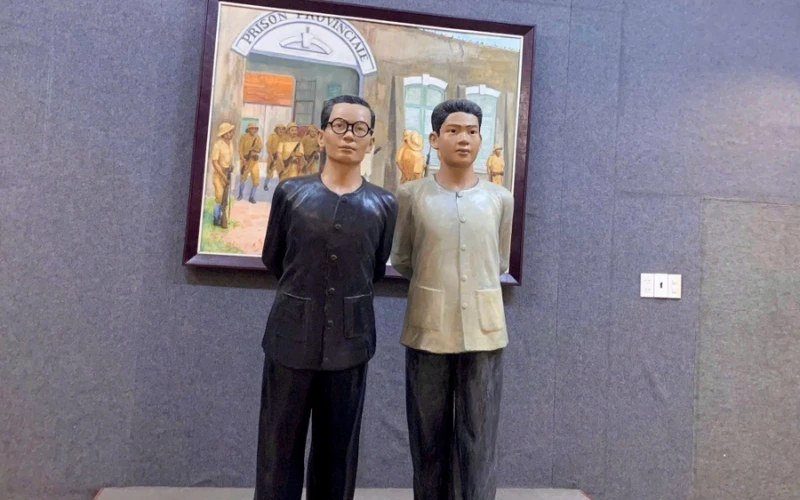 Hành Trình Về Nguồn Của Sinh Viên Trường Trung Cấp Đại Việt TP. Cần Thơ Tại Khám Lớn