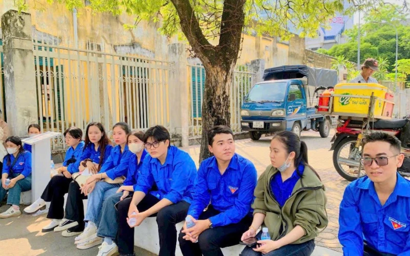 Hành Trình Về Nguồn Của Sinh Viên Trường Trung Cấp Đại Việt TP. Cần Thơ Tại Khám Lớn