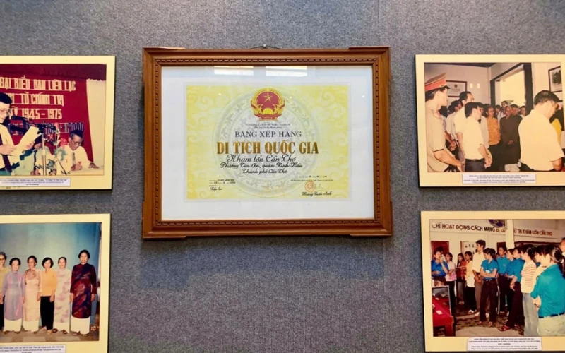 Hành Trình Về Nguồn Của Sinh Viên Trường Trung Cấp Đại Việt TP. Cần Thơ Tại Khám Lớn