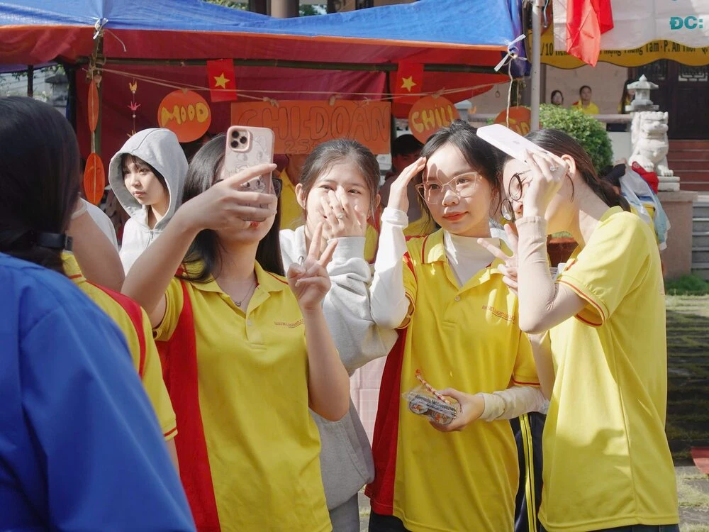 Hoạt Động Gian Hàng Sáng Nay Trong Chương Trình Chào Mừng Tân Sinh Viên 2025