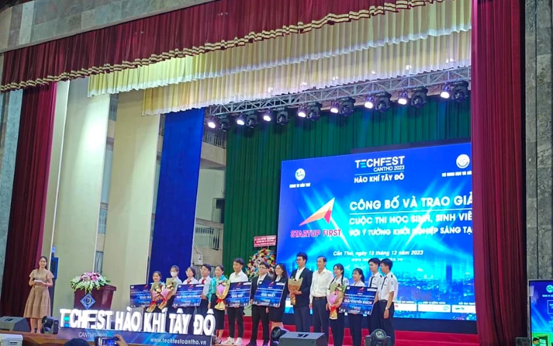 Học Hỏi & Trau Dồi Ý Tưởng Khởi Nghiệp Sáng Tạo – Sự Kiện Startup First 2023