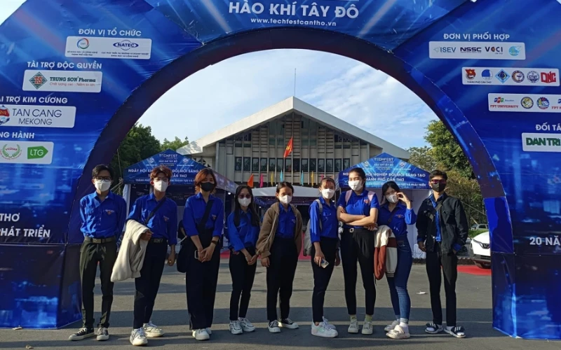 Học Hỏi & Trau Dồi Ý Tưởng Khởi Nghiệp Sáng Tạo – Sự Kiện Startup First 2023