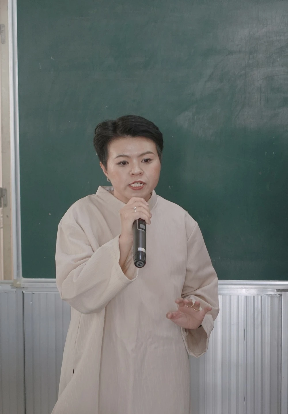 Không Khí Vòng Loại Văn Nghệ Chào Đón Tân Sinh Viên 2025 Trường Đại Việt Cần Thơ