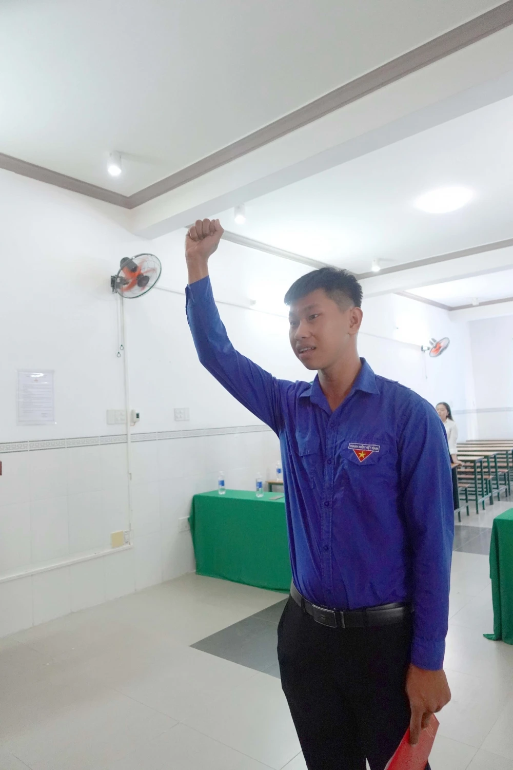 Lễ Kết Nạp Đảng Viên Mới tại Trường Trung Cấp Đại Việt Tp Cần Thơ Ngày 30/7/2024