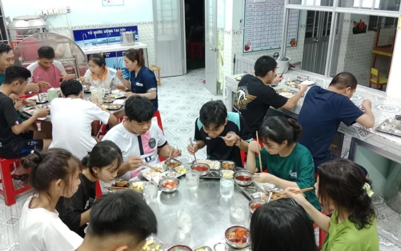 Nhật Ký Mùa Hè Xanh 2023 – Hành Trình Ngày Đầu Của Sinh Viên Đại Việt Cần Thơ