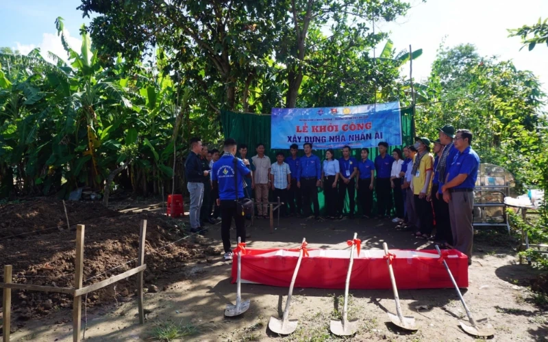 Nhật Ký Mùa Hè Xanh 2023 – Hành Trình Ngày Đầu Của Sinh Viên Đại Việt Cần Thơ