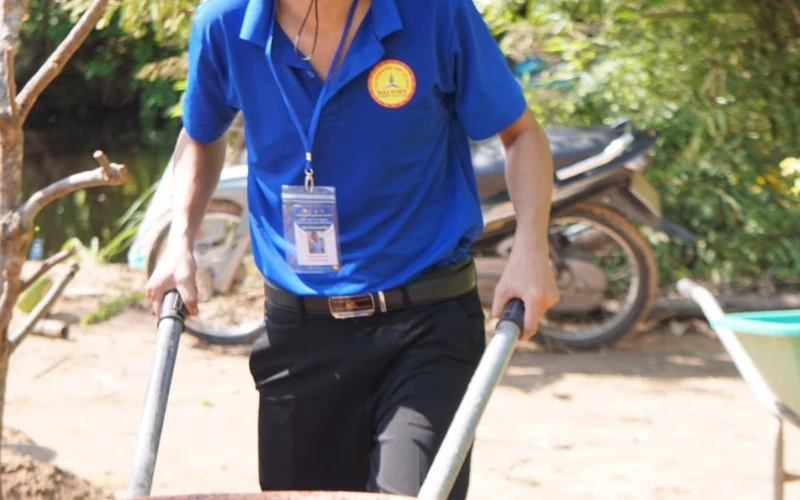 Nhật Ký Mùa Hè Xanh 2023 – Hành Trình Ngày Đầu Của Sinh Viên Đại Việt Cần Thơ