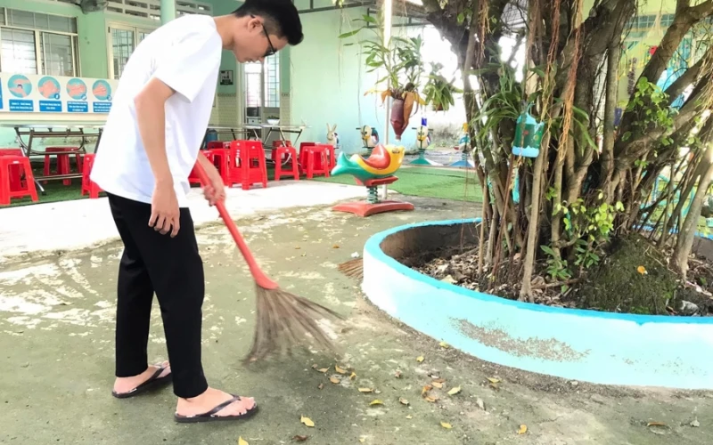 Nhật Ký Mùa Hè Xanh 2023 – Hành Trình Ngày Đầu Của Sinh Viên Đại Việt Cần Thơ