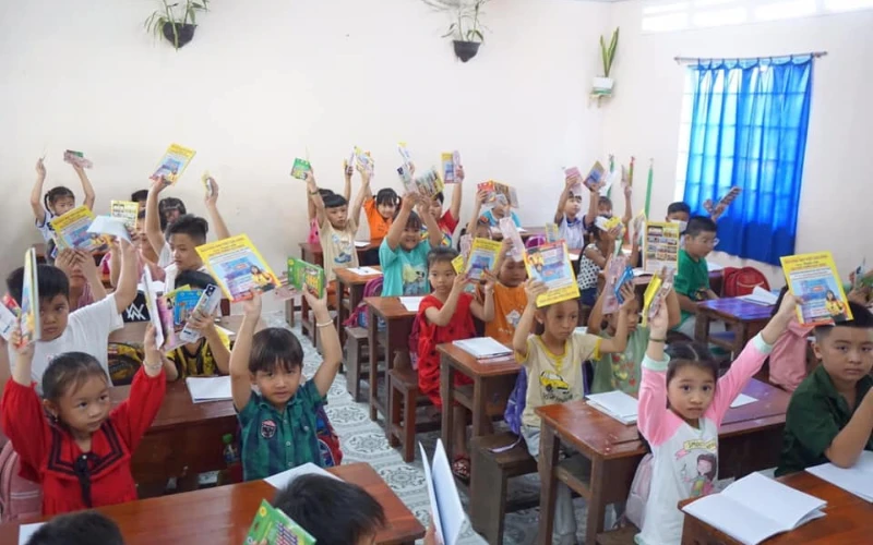 Nhật Ký Mùa Hè Xanh 2023 – Ngày 2 | Sinh Viên Đại Việt Cần Thơ Tình Nguyện