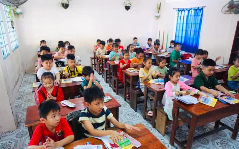 Nhật Ký Mùa Hè Xanh 2023 – Ngày 2 | Sinh Viên Đại Việt Cần Thơ Tình Nguyện