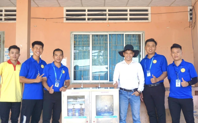 Hành Trình Mùa Hè Tình Nguyện Của Sinh Viên Đại Việt – Lan Tỏa Yêu Thương Và Trách Nhiệm