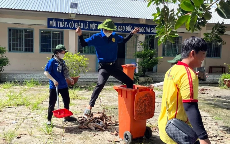 Chiến Sĩ Tình Nguyện Mùa Hè Xanh Đại Việt – Hoạt Động Ngày 13/07/2023