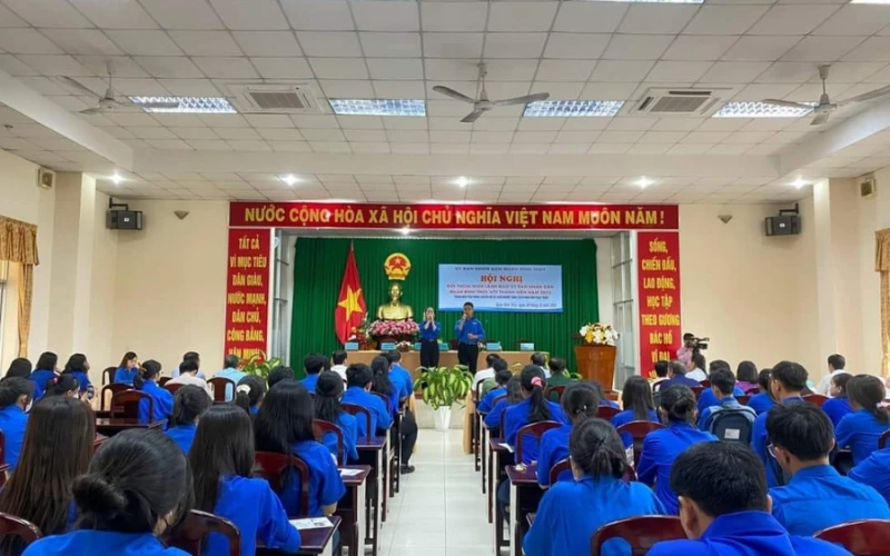 Sinh viên Đại Việt Cần Thơ Tiên Phong Chuyển Đổi Số & Khởi Nghiệp Sáng Tạo