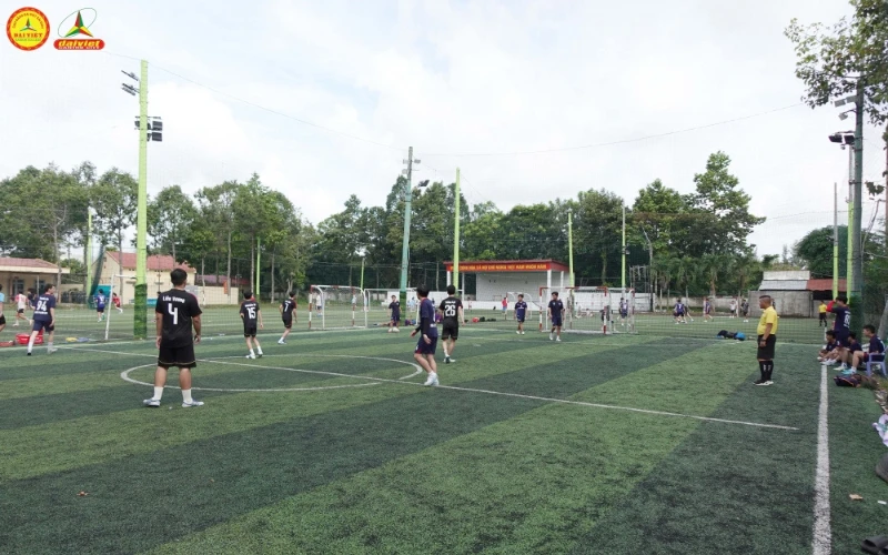 Sôi Nổi Giao Lưu Bóng Đá Sinh Viên 2025 – Đại Việt Cần Thơ