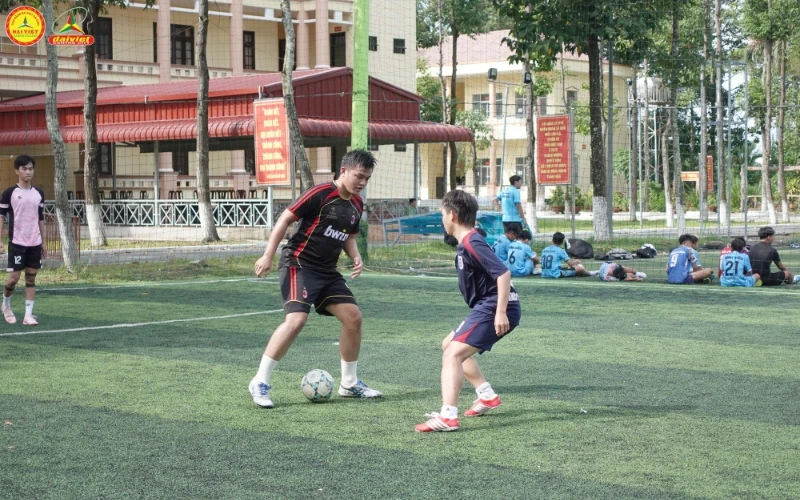 Sôi Nổi Giao Lưu Bóng Đá Sinh Viên 2025 – Đại Việt Cần Thơ
