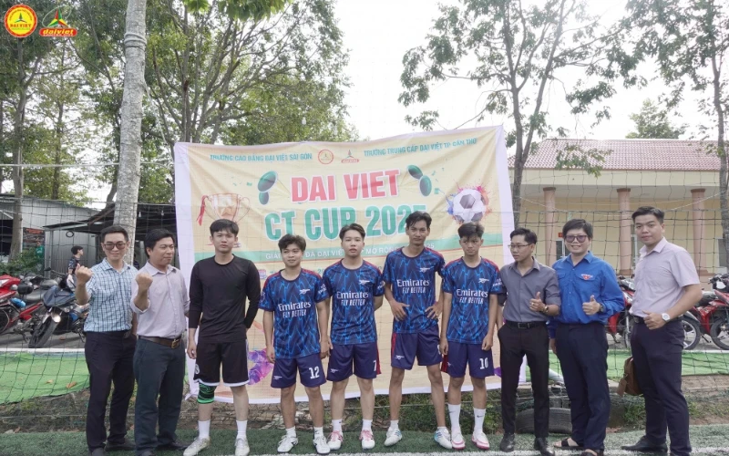 Sôi Nổi Giao Lưu Bóng Đá Sinh Viên 2025 – Đại Việt Cần Thơ