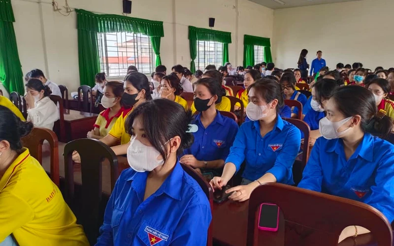 Triển khai phong trào Học sinh 3 rèn luyện - Trường Cao Đẳng Đại Việt Sài Gòn Cơ Sở Cần Thơ