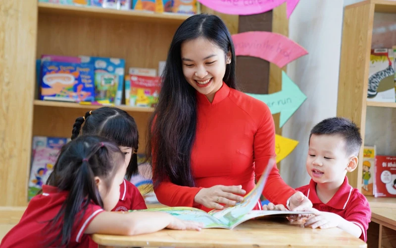 Học Văn Bằng 2 Mầm Non - Giải Pháp Cho Thiếu Hụt Giáo Viên