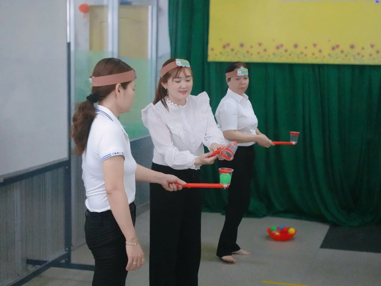 KHOÁ LUẬN TỐT NGHIỆP BƯỚC NGOẶT CỦA SINH VIÊN NGÀNH GIÁO DỤC MẦM NON TẠI ĐẠI VIỆT CẦN THƠ