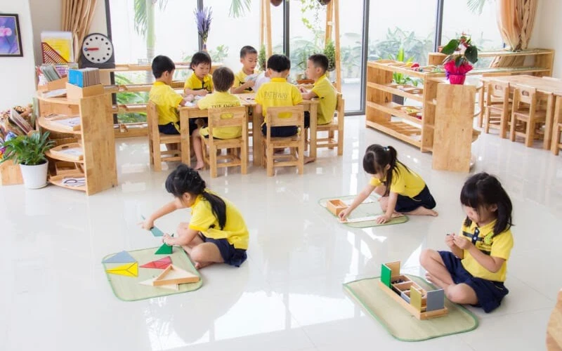 Phương pháp Montessori cho trẻ mầm non – Ứng dụng tại trường Cao Đẳng Đại Việt Sài Gòn Cơ Sở Cần Thơ
