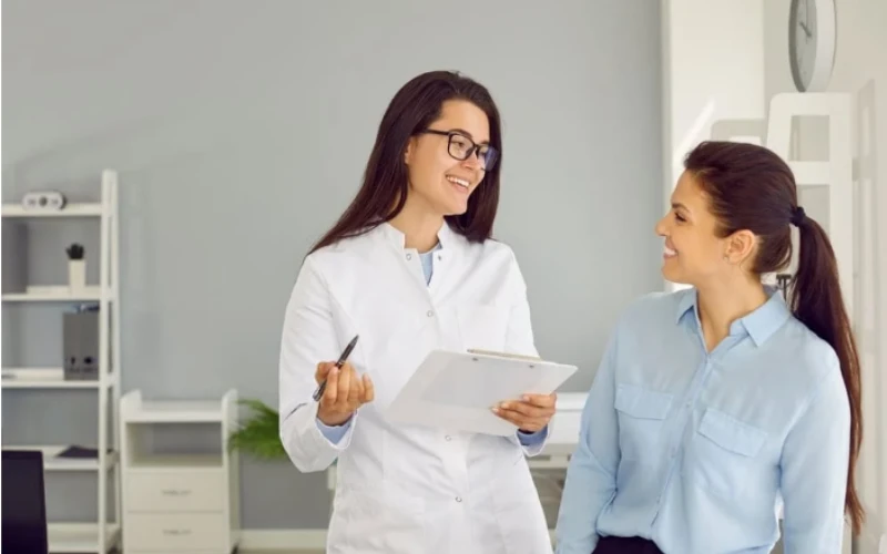 Chuyên Gia Lý Giải: Vì Sao Phụ Nữ Không Nên Sinh Con Ở Tuổi Ngoài 35?